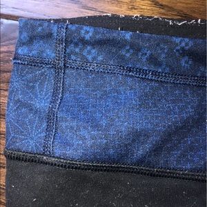 Reversible Cropped LuLu Lemon Leggings!